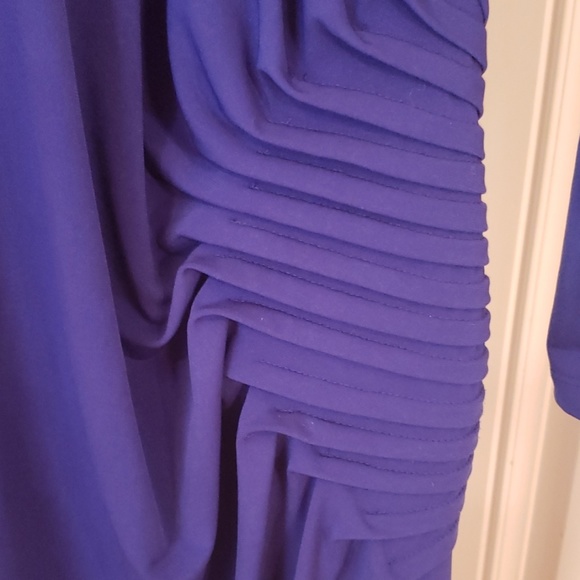 Bodycon - Picture 2 of 4